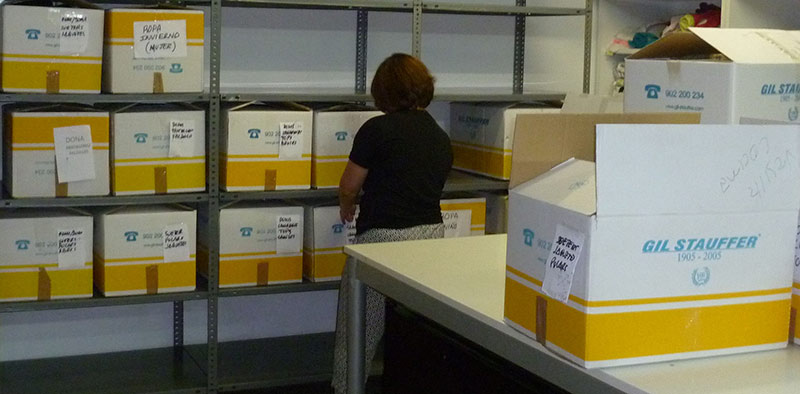 CAJAS DE MUDANZA CEDIDAS POR GIL STAUFFER A IRES FUNDACIÓN CAJAS DE MUDANZA CEDIDAS POR GIL STAUFFER A IRES FUNDACIÓN
