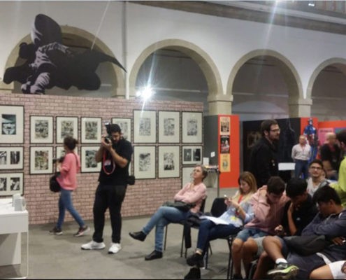 GIL STAUFFER TRASLADA LA OBRA DE DAVID LLOYD DESDE DOVER HASTA TENERIFE