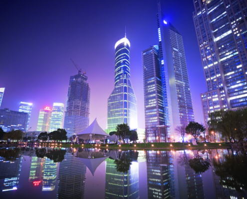 Mudarse a China: Información y recomendaciones para trasladarse a China Mudarse a China - Shangai de noche