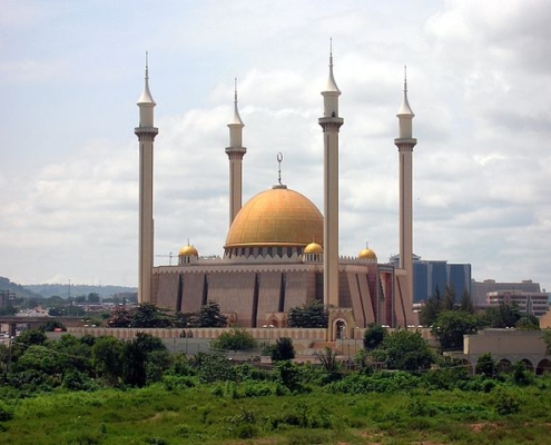 Expatriados: Mudarse a Nigeria, información útil Mudarse a Nigeria: La-Mezquita-nacional-ubicada-en-Abuya