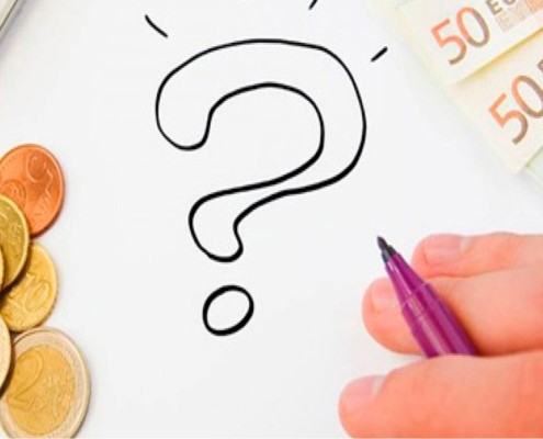 Consejos para ahorrar gastos en el hogar tras la mudanza Ahorrar gastos en el hogar tras la mudanza - Dinero con interrogación