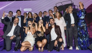 Mudanzas Gil Stauffer presente en los Premios Número 1 Cadena 100 Bilbao - Foto de grupo de los premiados