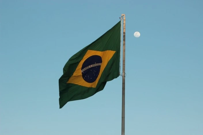 Moving to Brazil - Brazil flag