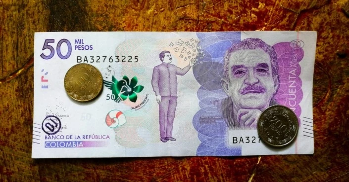 Removals to Colombia - Colombian Pesos