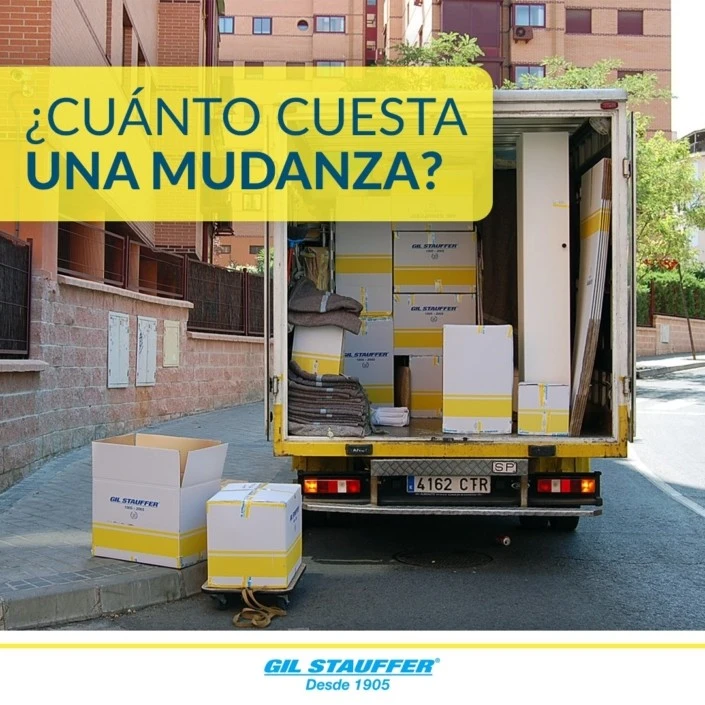 How much does it cost to move in Madrid? - Gil Stauffer Removals truck making a move in Madrid