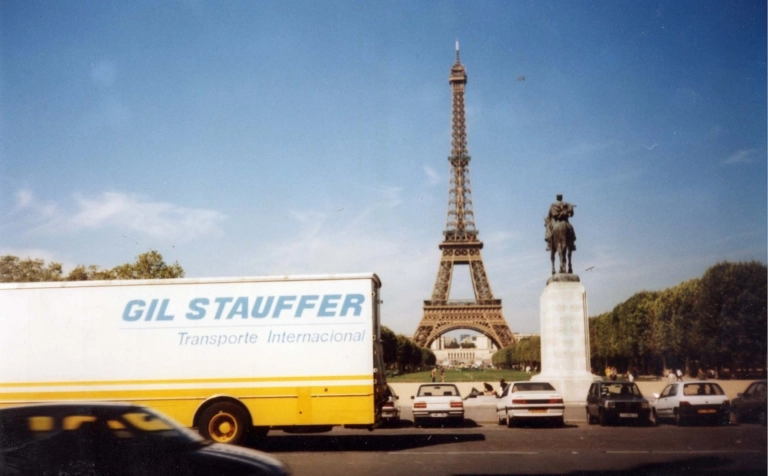 International Removal Price - Gil Stauffer Truck on International Route
