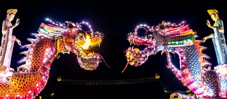 Moving to China - Chinese Dragons