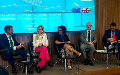 Mudanzas a UK , Raquel Amo interviene en la mesa redonda de KPMG sobre brexit y movilidad