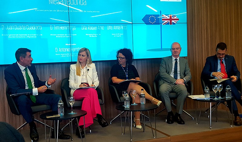 Mudanzas a UK , Raquel Amo interviene en la mesa redonda de KPMG sobre brexit y movilidad