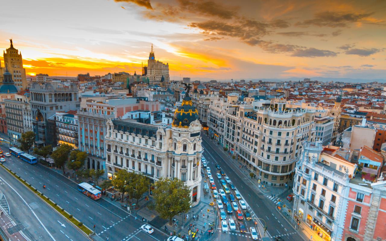 Mudanzas: 7 cosas que debes saber antes de mudarte a España